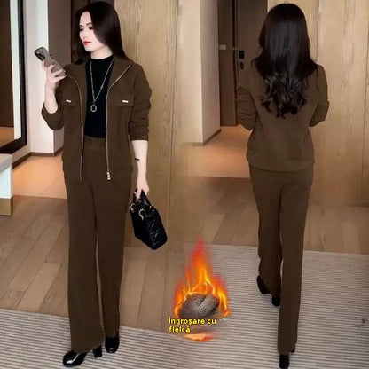 💥【M-4XL】Traje casual de terciopelo grueso para mujer (chaqueta + pantalones)